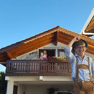 Pattis Treze Tílias